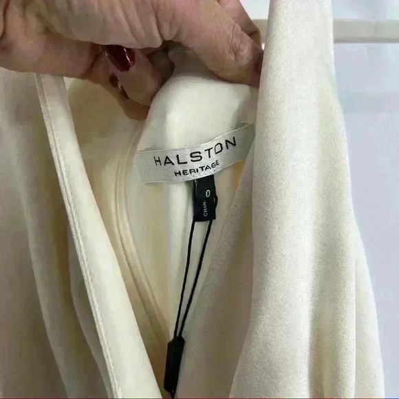 Halston Heritage Evening Collection Halter Satin Cream Dress Size‎ 0 - Picture 11 of 15